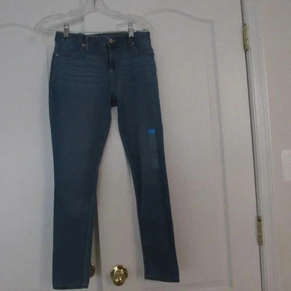 NWT Girl’s Jegging by CHILDREN’S PLACE Size 14 - Picture 1 of 4